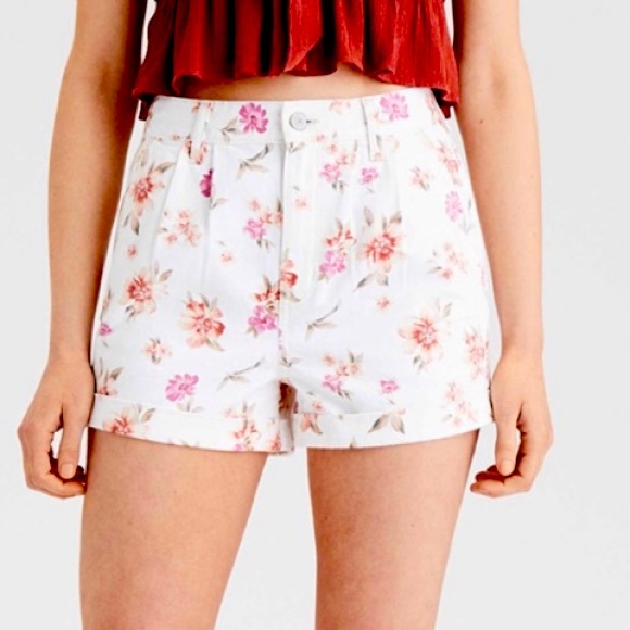 American Eagle Outfitters Denim - NEW AEO Floral Mom Shorts